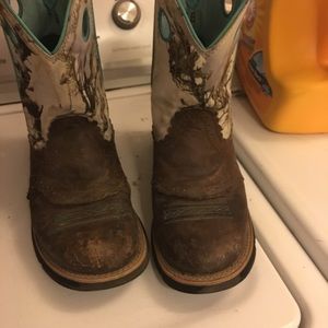 Ariat 7B fatbaby snow camo boots